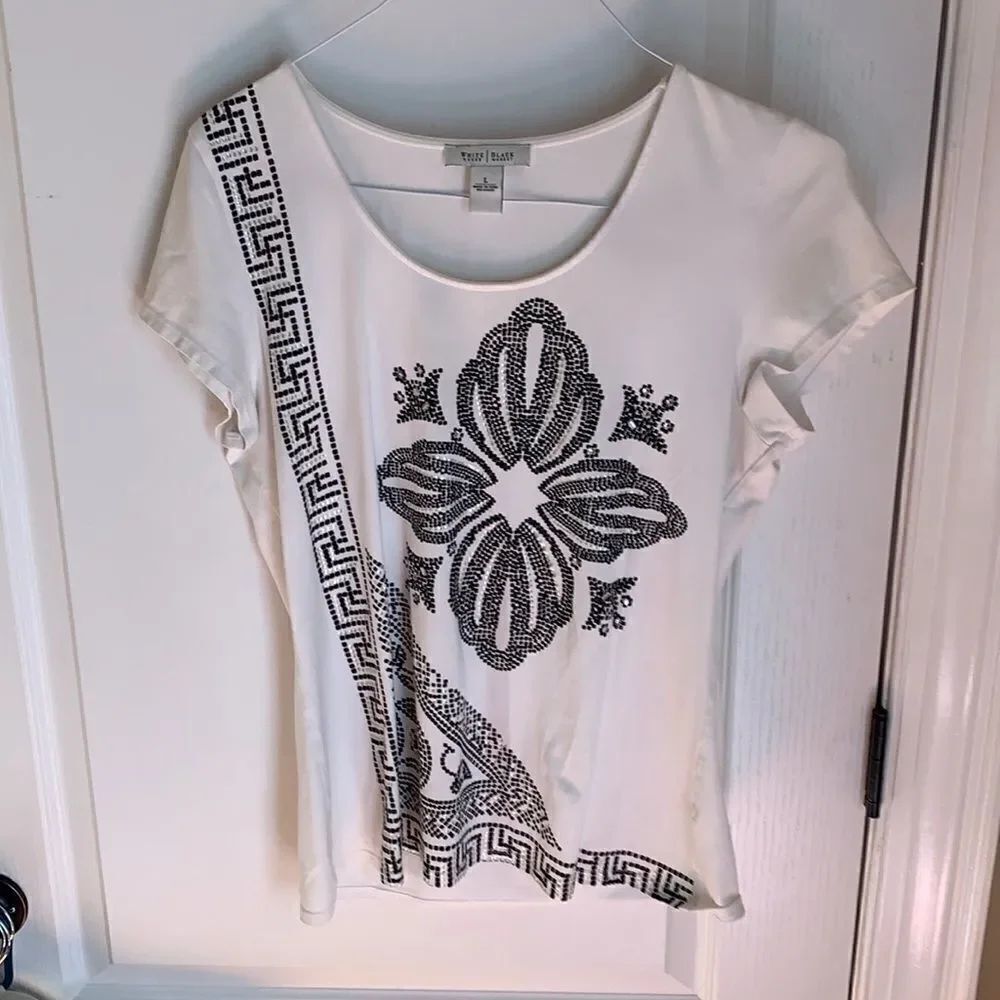 WHBM white stretch tee with rhinestone embellished design size Large